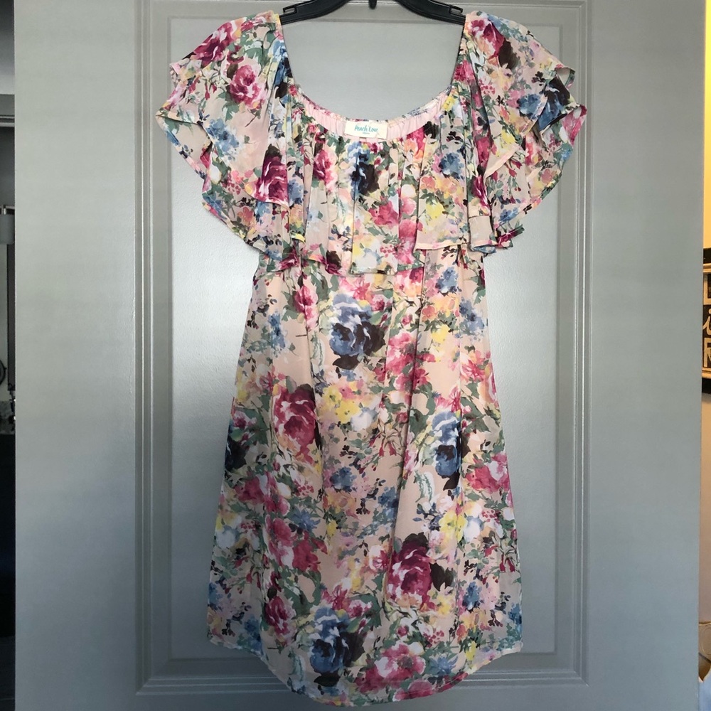 NWT - Off the shoulder floral dress